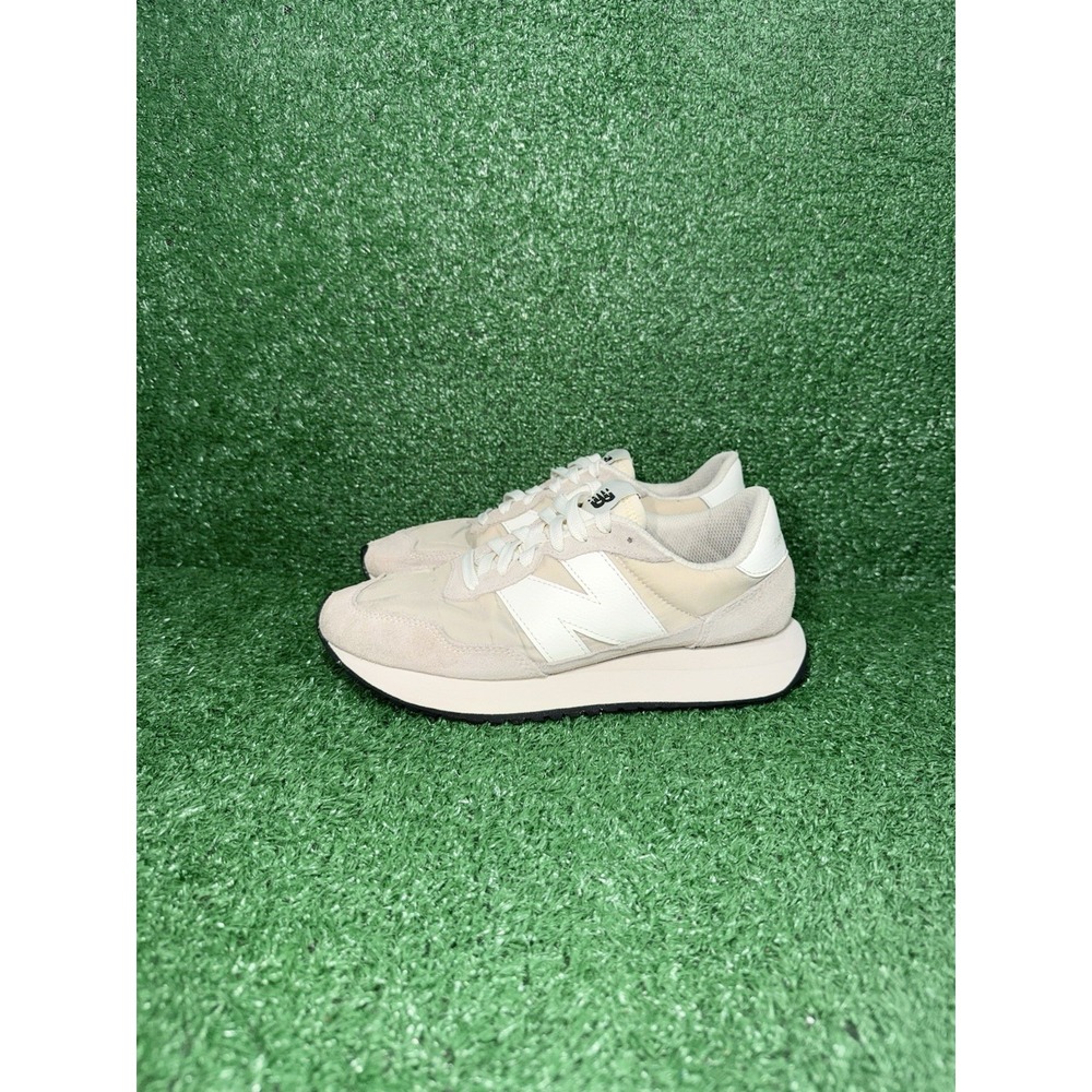 New Balance 237 Womens Size 8 B Beige Athletic Running Shoes Comfort Sneakers - Picture 4 of 9